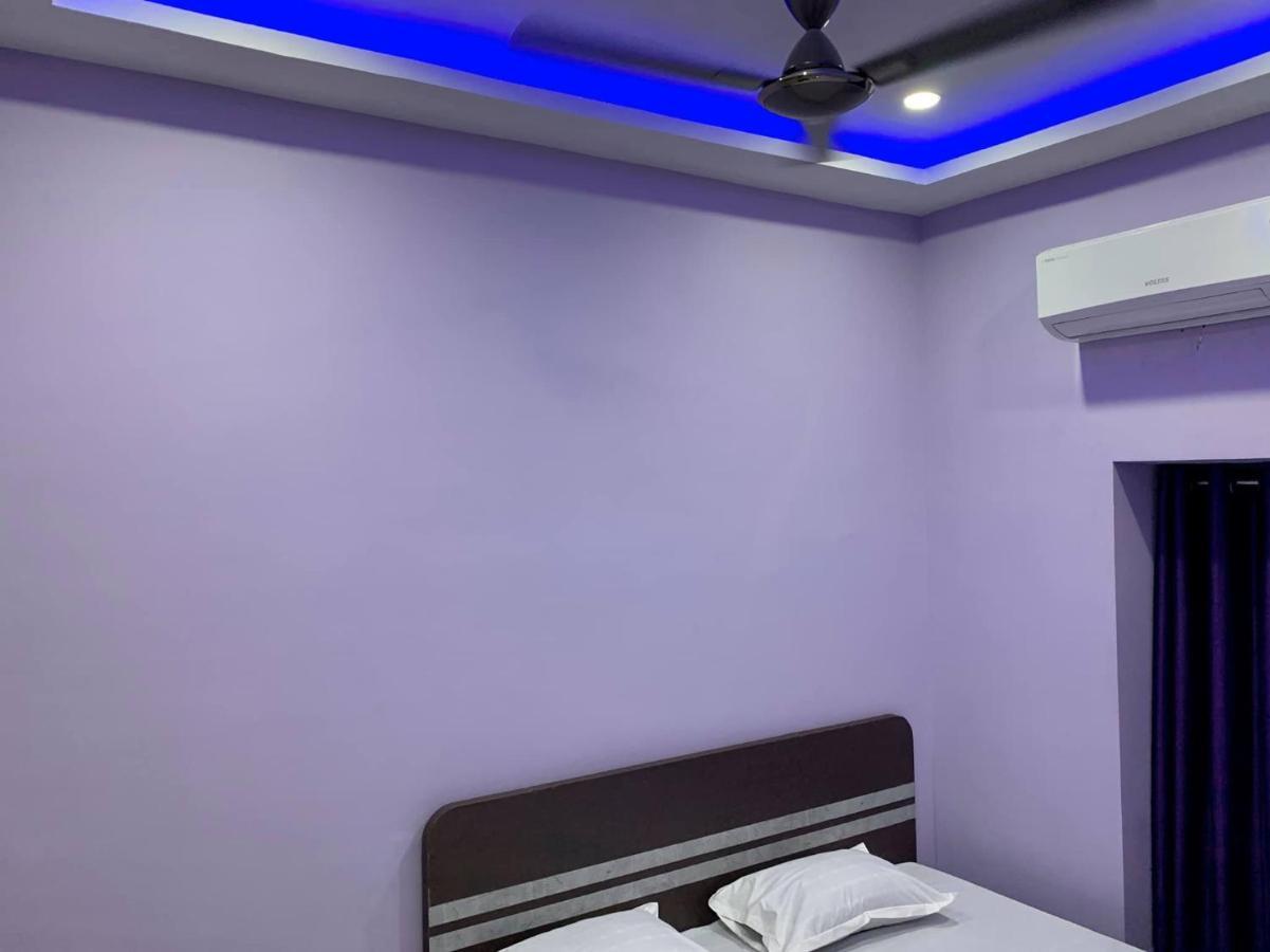 New Ananda Niketan Lodge Kolkata Bagian luar foto