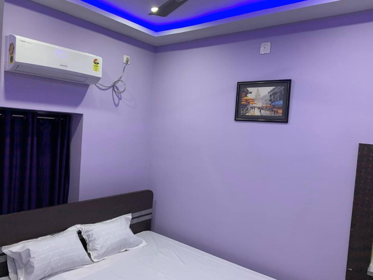 New Ananda Niketan Lodge Kolkata Bagian luar foto